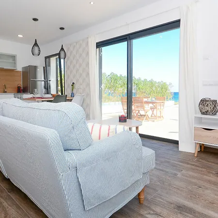 Villa Silene 1 *